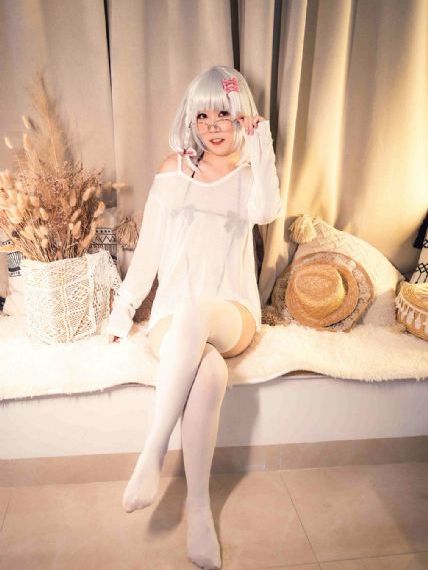 日本三级欧美三级人妇视频黑白配_DVD在线播放观看