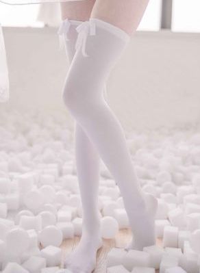 亲嘴巴男人吸女人舌头_DVD免费观看