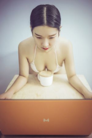 高清欧美性猛交xxx黑人猛交_剧情片在线手机播放