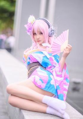 爆乳身材尤物女神▌安安老师_BD国语高清视频观看