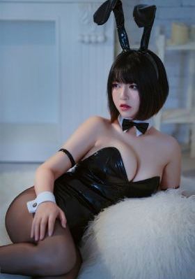 gay欧美猛男巨大第一次图片_1080手机免费观看完整